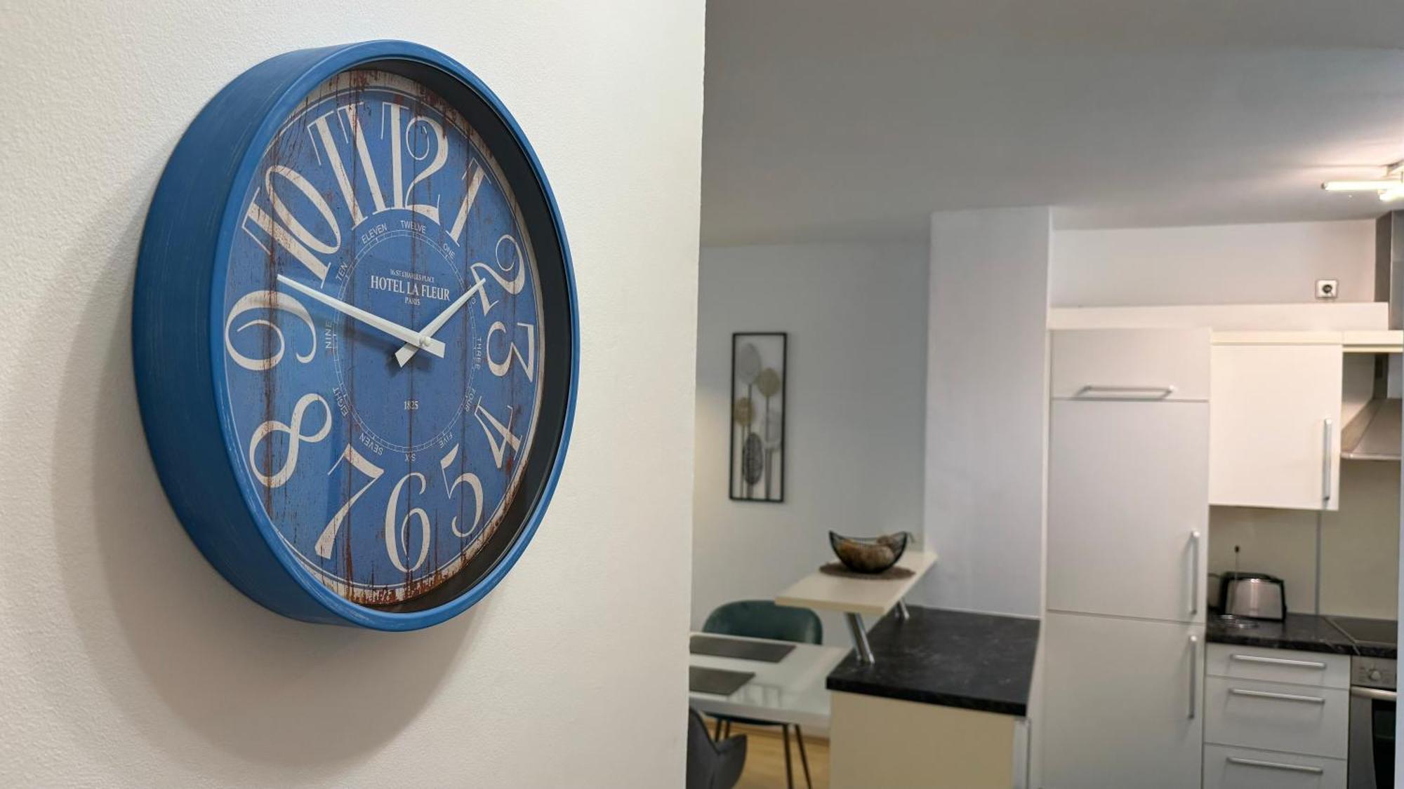 City Apartement Linz Fuer 5 Gaeste Mit Self-Checkin Und Kueche Екстер'єр фото